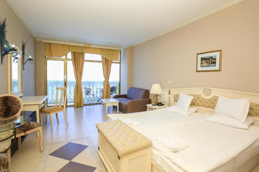 Отель Imperial Palace Hotel Солнечный Берег