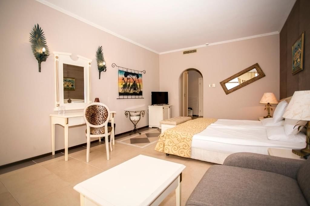 Отель Imperial Palace Hotel Солнечный Берег